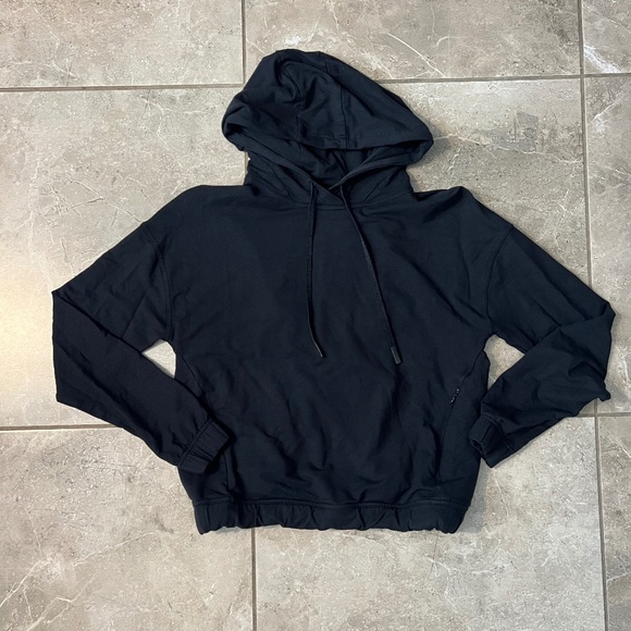 Lululemon Twisted & Tucked Pullover - Picture 3 of 7